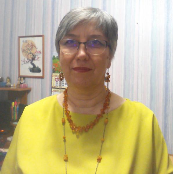 Елена Валерьевна Чередниченко:  Репетитор по математике