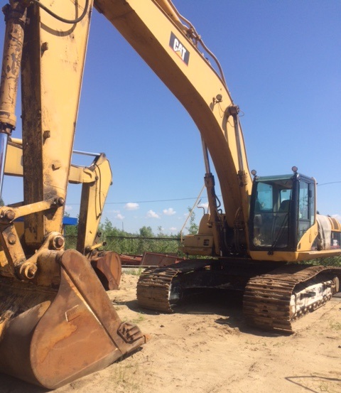 Аренда экскаватора (Константин) Сургут | UslugiO.com