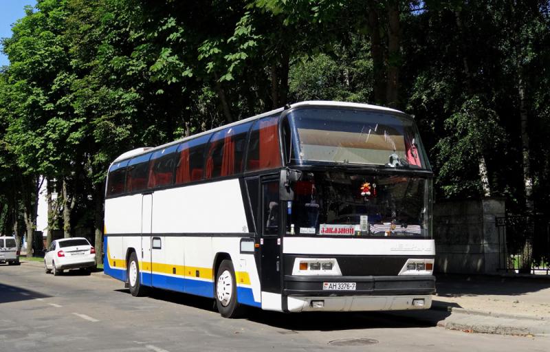 Дмитрий:  Пассажирские перевозки. Автобусы Setra и Neoplan на 49 мест