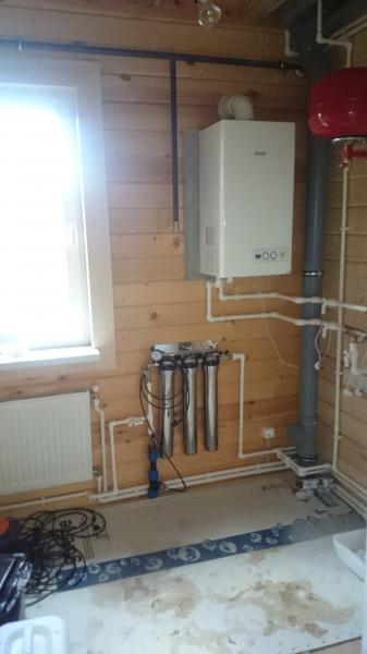 Монтаж настенного газового двухконтурного котла Buderus logomax u 072 - ГазКЗН