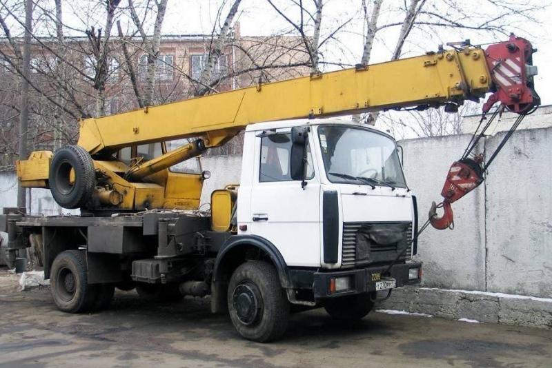 Леонид:  Автокран 16 тн. 18 метров