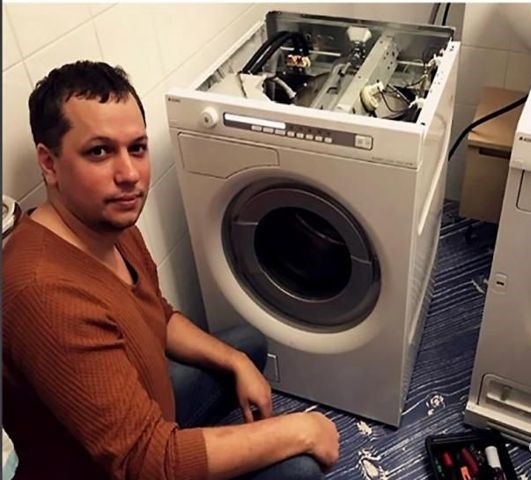 Артем:  Ремонт стиральных машин на дому частный мастер