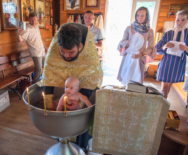 Качественно Надежно:  Фото и Видеосъемка Крещение Ребенка, Выписка из Роддома