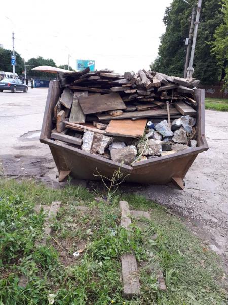 Вывоз мусора  старой мебели 