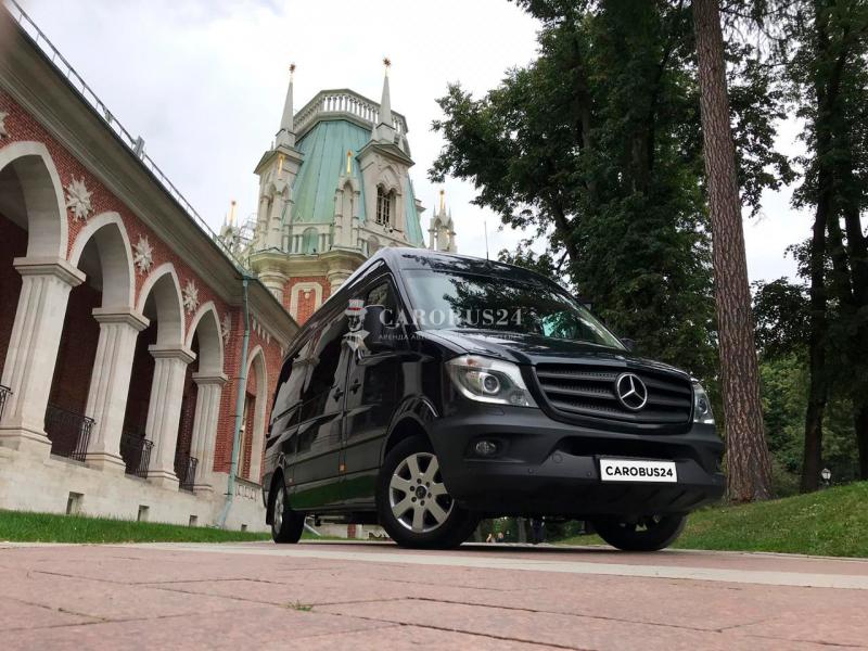 Дмитрий:  Черный Mercedes Sprinter VIР 2016