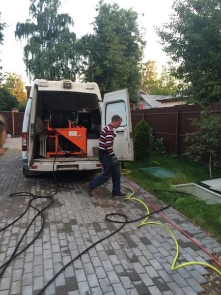 Дмитрий:  Прочистка канализации в домах, квартирах, на предприятиях