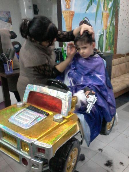 Jamila:  Детская парикмахерская
