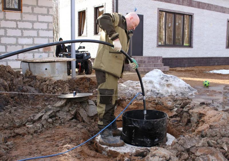 Сергей:  Ремонт и чистка скважин на воду в Кстово