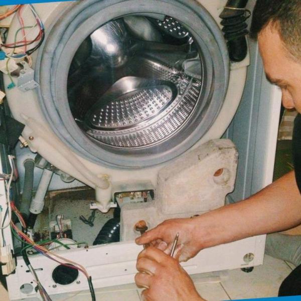 Дмитрий :  Мастер по Ремонту стиральных машин