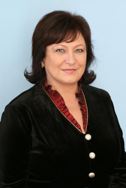 Алла Николаевна:  репетитор по истории и  обществознанию