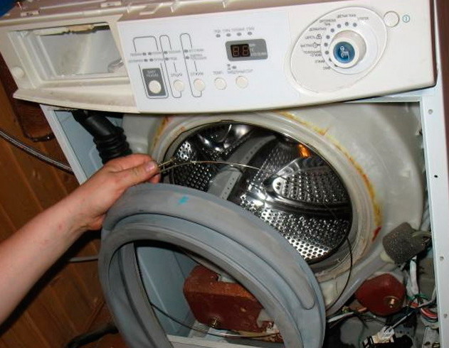 Роман :  Ремонт холодильников Ремонт стиральных машин