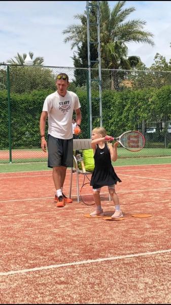 Богдан :  Теннис обучение 