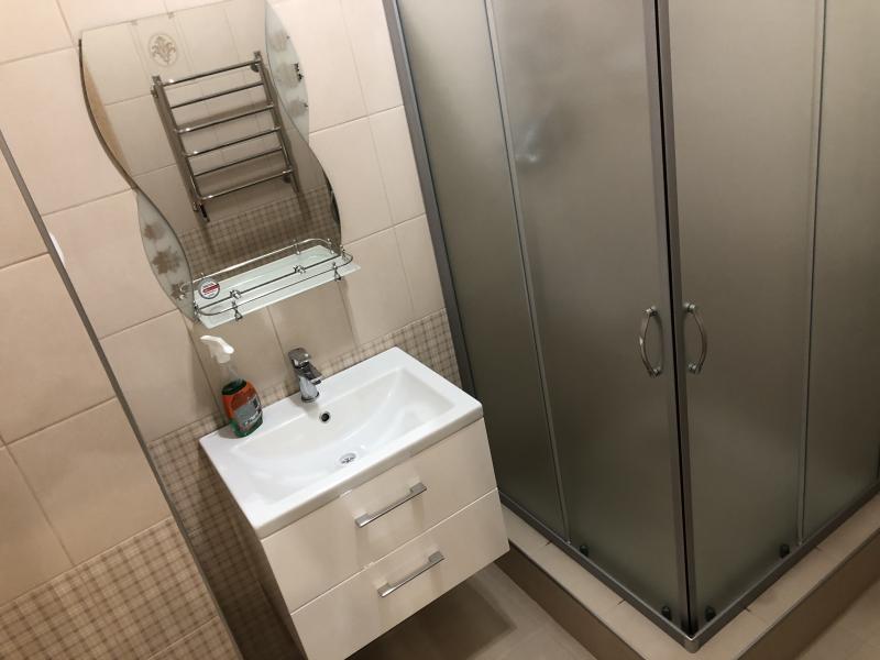Олег:  Ремонт ванной комнаты под ключ