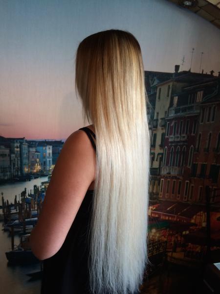 Юлия:  наращивание волос
