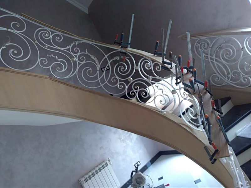 Сергей:  Изготовление лестниц на заказ по индивидуальным размерам