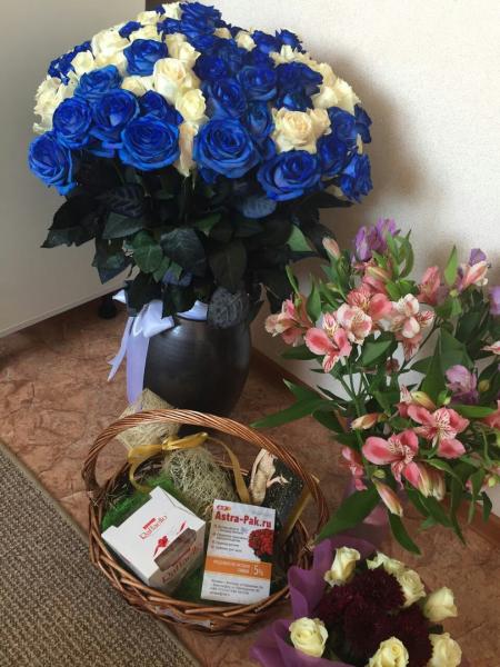 Екатерина:  Доставка цветов Калач-на-Дону