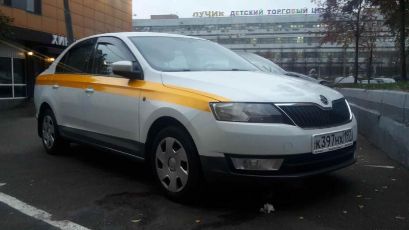 Виталий:  Водитель такси,аренда