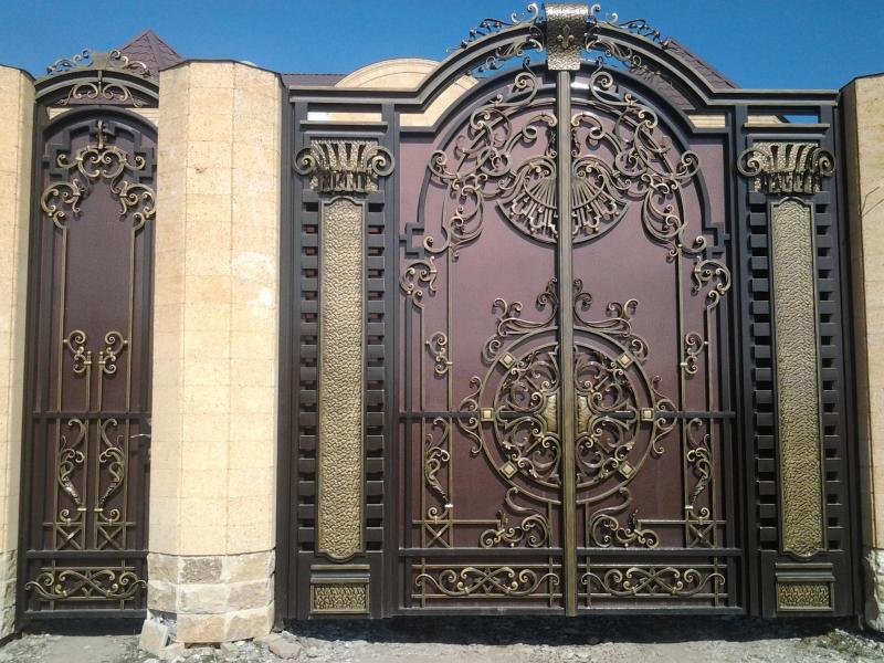 Ворота для частного дома чеченские
