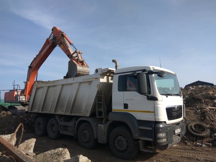 Сергей Алексеев :  Вывоз строительного мусора 