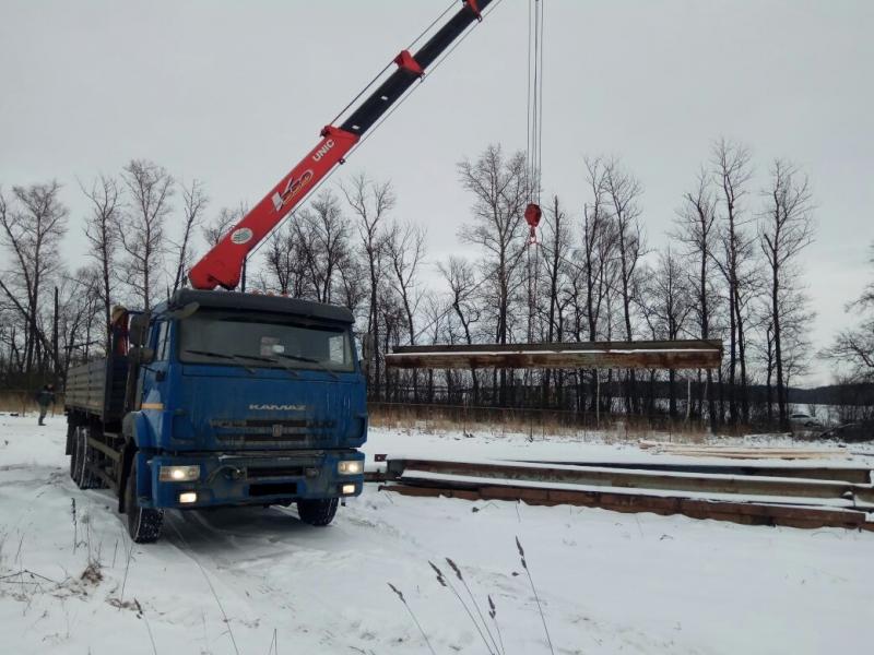 Вячеслав:  Аренда Автокрана 25 тонн, 32 тонны г. Солнечногорск 