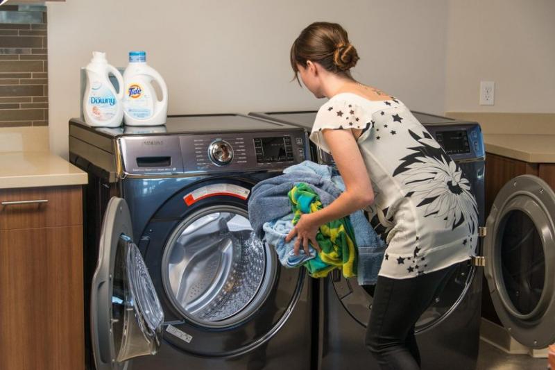 Александр:  Недорогой ремонт стиральной машины у вас дома