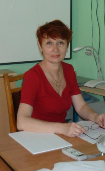 Алла Алексеевна:  Репетитор по химии
