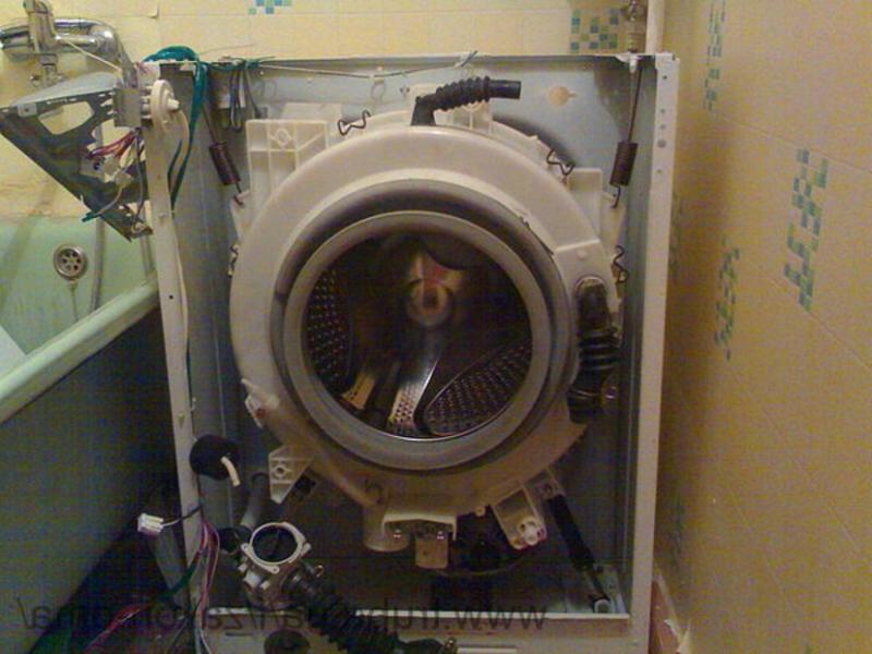 Дмитрий:  КАЧЕСТВЕННЫЙ И БЫСТРЫЙ Ремонт стиральных машин