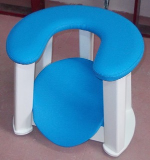 Компания Вероника:  Акушеский стул или табурет для вертикальных родов