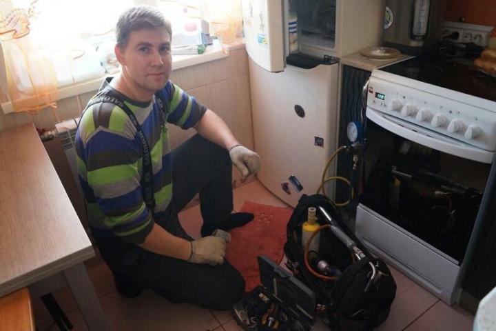 Андрей Кудашов:  Ремонт холодильников на дому. Выезд 0 руб