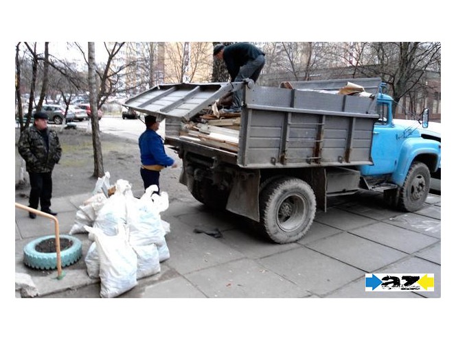 Михаил:  Уборка территории и вывоз мусора