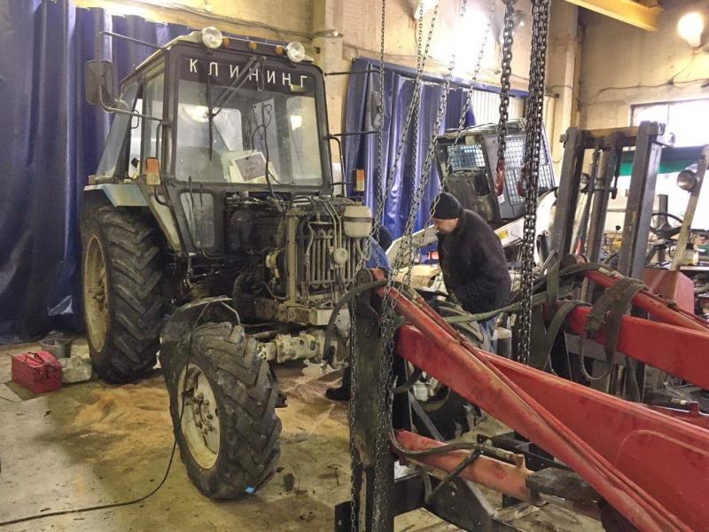 Алексей:  Ремонт и техническое обслуживание тракторов Любой сложности