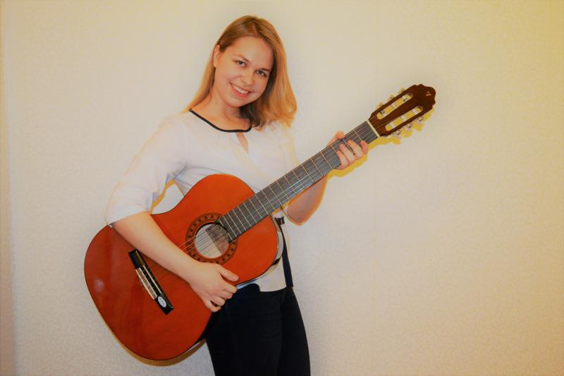 Ольга:  Скоростное обучение игре на гитаре.