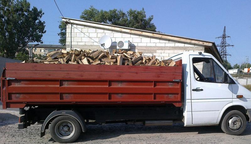 Дуб дрова колотые. Доставка и разгрузка