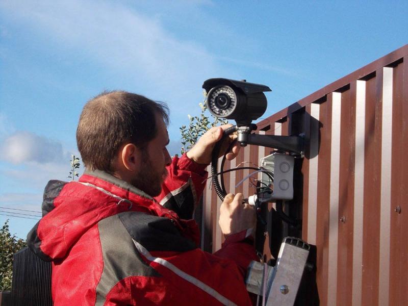 Смарт Спутник:  Установка камер видеонаблюдения в доме