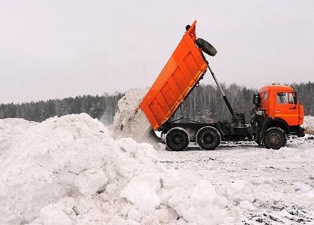 Михаил:  Уборка снега