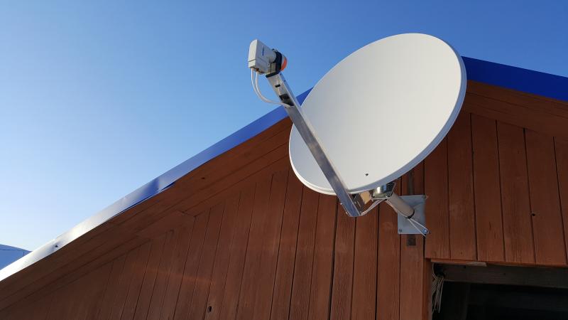 Смарт Спутник:  Установка спутниковой антенны - тарелки для ТВ