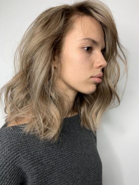 Аэлита:  Окрашивание волос 