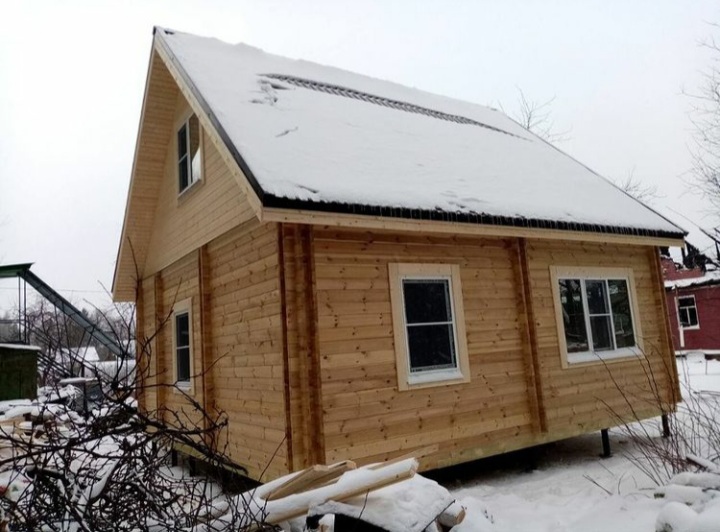 Гузель:  Двухэтажный зимний дом из бруса 
