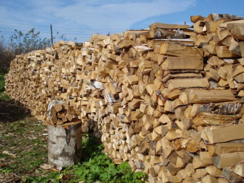 юрий:  дрова береза колотые 
