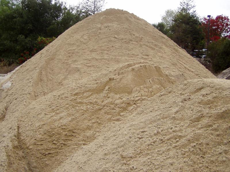 Вячеслав:  Песок мытый с доставкой от 3 до 20м3