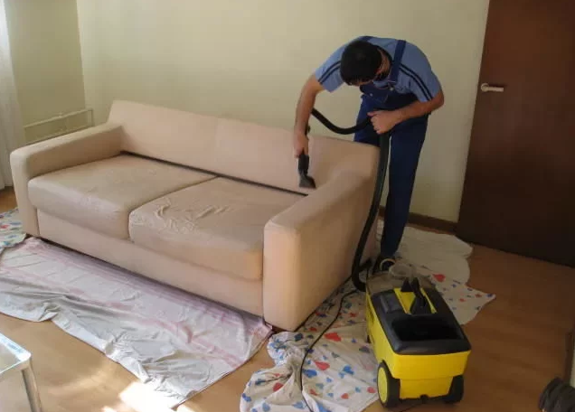 Александр:  Химчистка диванов и ковров уже сегодня у вас дома