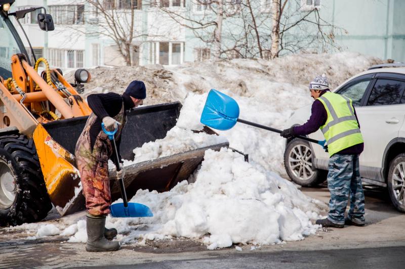 Владимир:  Уборка территорий любой сложности от снега 