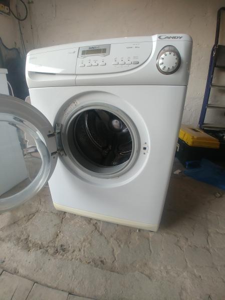 вадим:  ремонтирую стиральные машинки недорого!