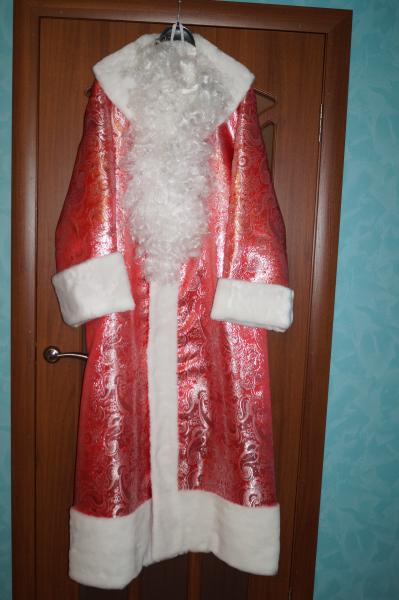 Прокат костюмов Деда Мороза и Снегурочки 