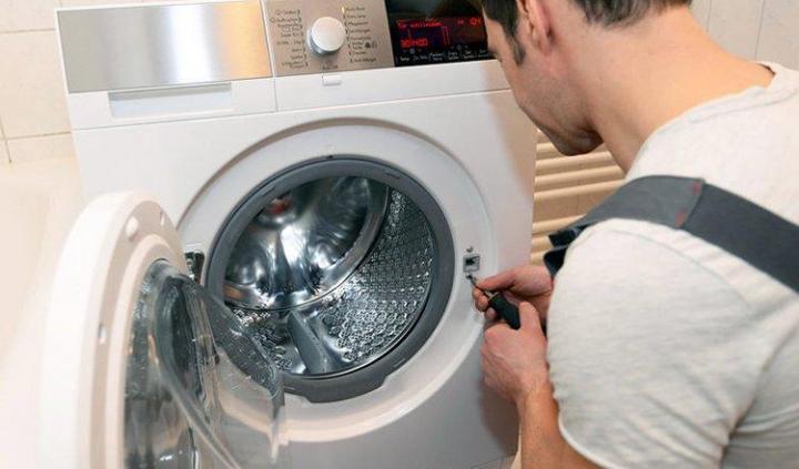 Антон:  Ремонт посудомоечных и стиральных машин на дому