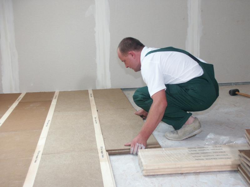 Мастер ремонта:  Утепление деревянных и бетонных полов в Хабаровске 