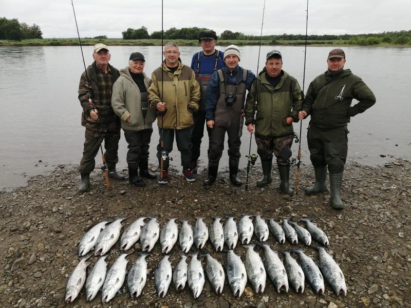 Руслан:  Рыбалка, морские прогулки, джип туры на Камчатке