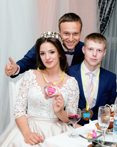 Алексей:  Ведущий на свадьбу, юбилей, корпорат и праздник