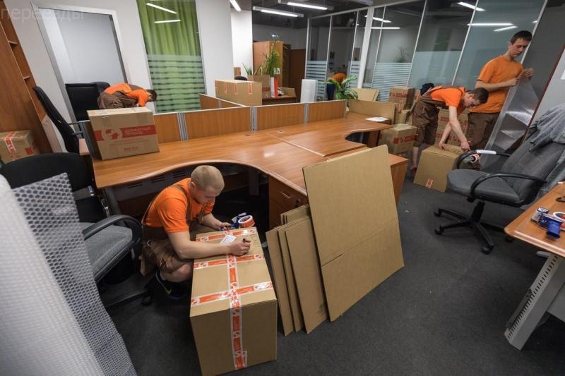 Офисный переезд Омск грузчики мебельщики газели