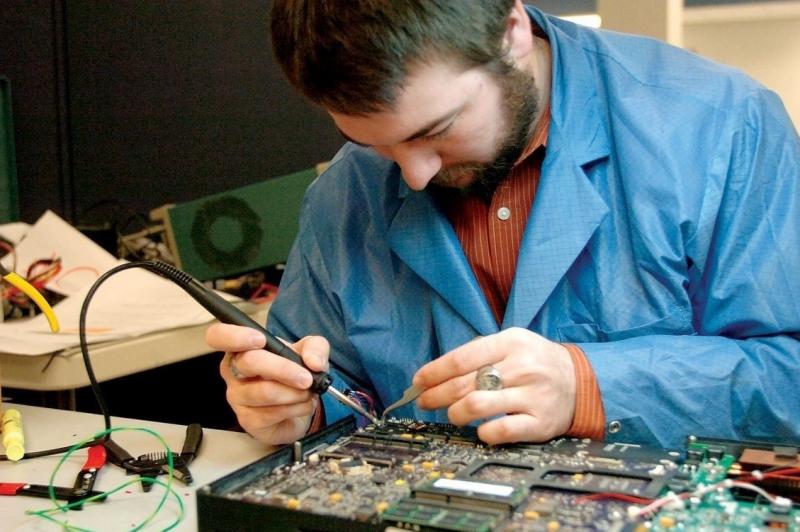 Павел:  Ремонт компьютеров и ноутбуков в Серпухове